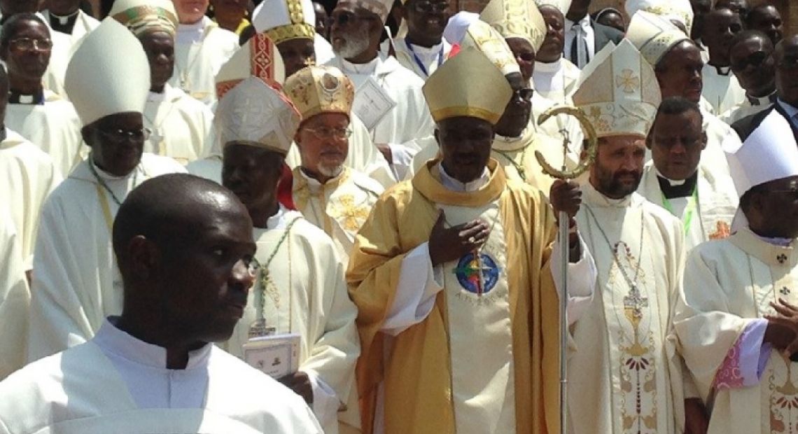 biskup-afrika.jpg
