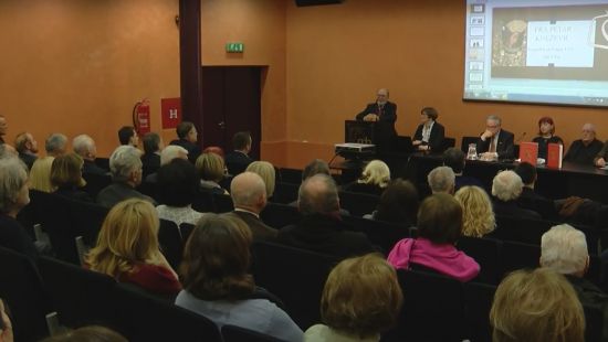 izdvojeno-gospin-pjesnik