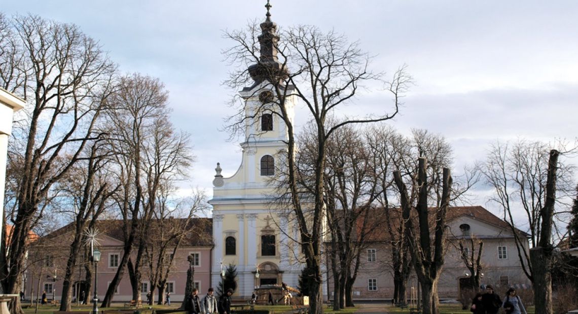 Bjelovar-fotografije-Crkva-Sv-Terezije-Avilske-03.jpg