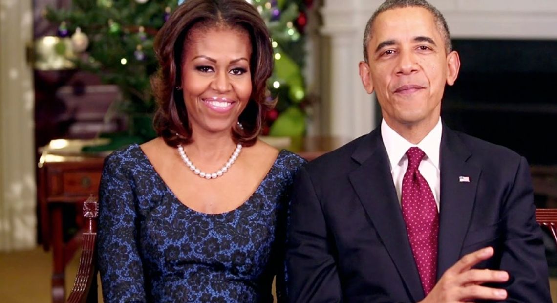 President-Barack-Obama-First-Lady-Michelle-Obama-Merry-Christmas-Happy-Holidays.jpg
