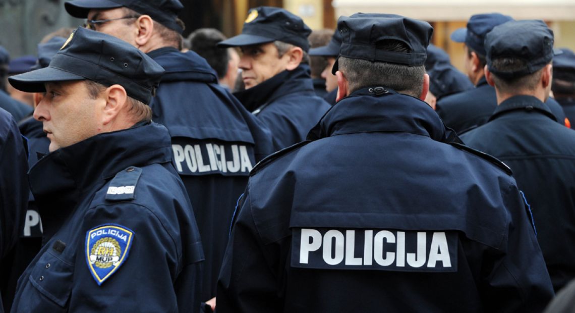GRANICNA-POLICIJA.jpg
