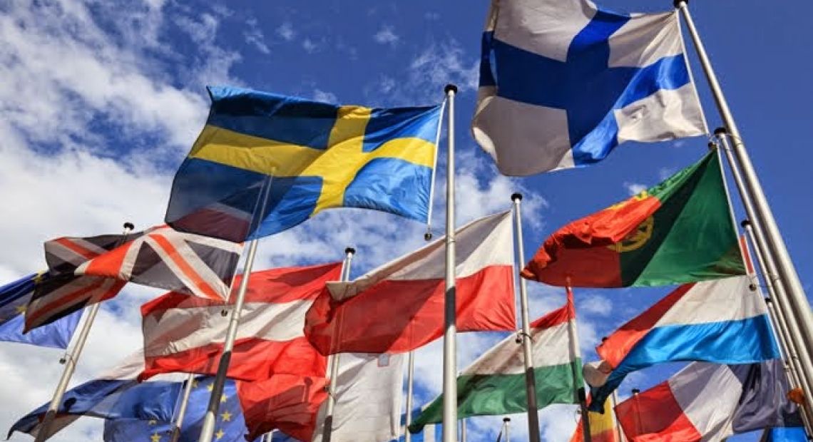 European_flags-761545.jpg