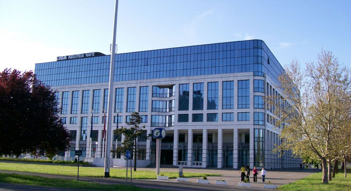 Zgrada_INA_Zagreb.jpg
