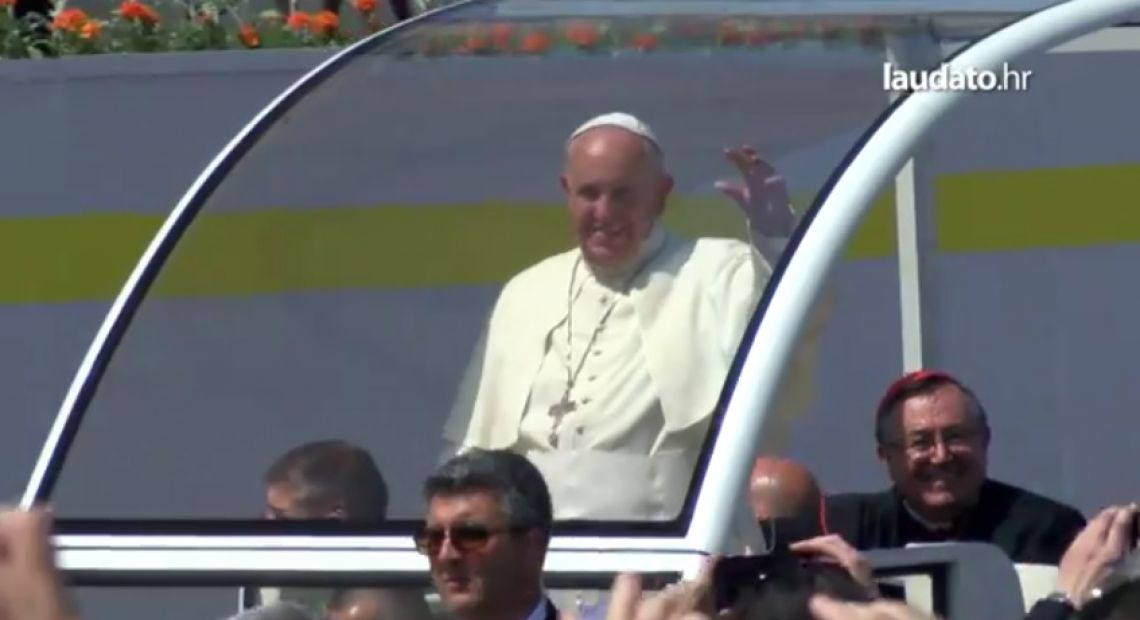 Papa-Franjo_Sarajevo_laudato-hr.jpg