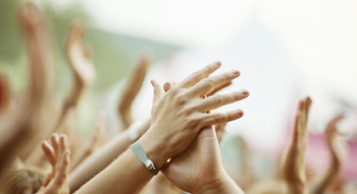 hands-up3.jpg