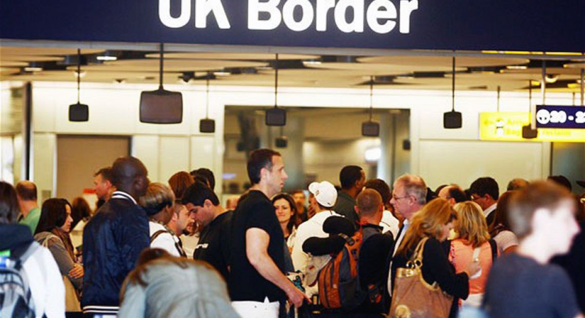 _immigration_2201250b.jpg