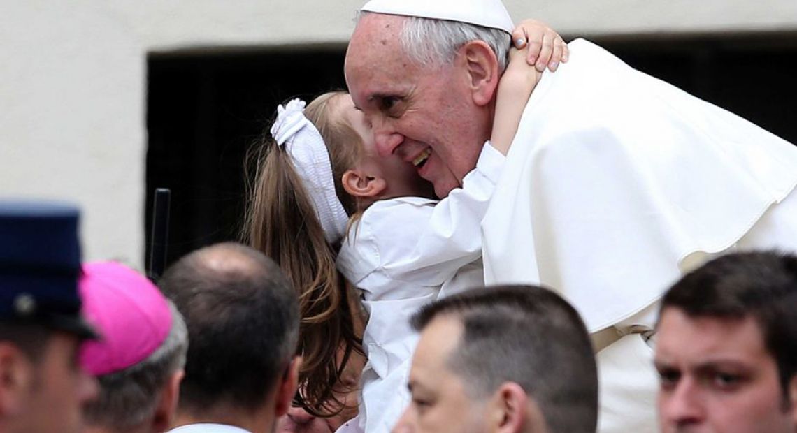 pope-and-children.jpg