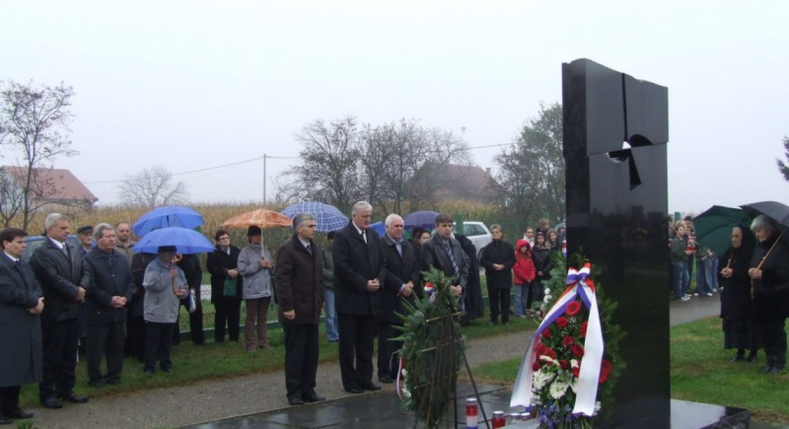 Obljetnica-stradanja-Lovasa.jpg