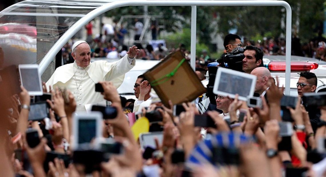 Pope-philippines-p_3167284k.jpg