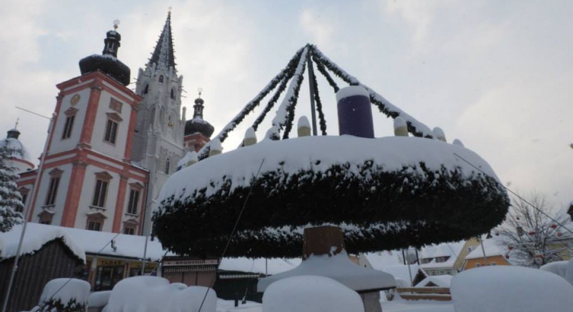 MARIAZELL-ADVENTSKI-VIJENAC.jpg