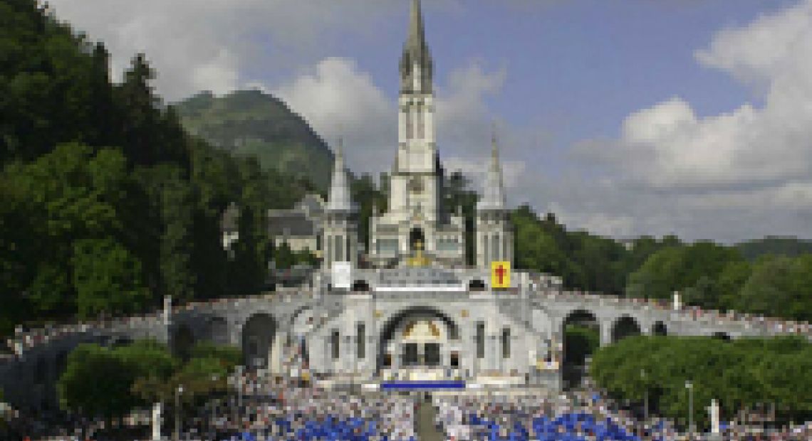 lourdes2.jpg