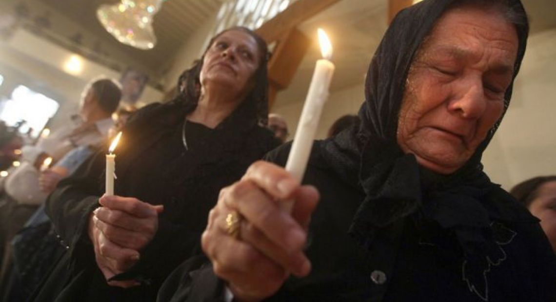 1213iraq_christians13.jpg