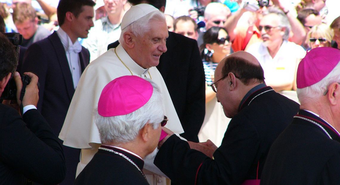 pope-benedict-1036039_960_720.jpg