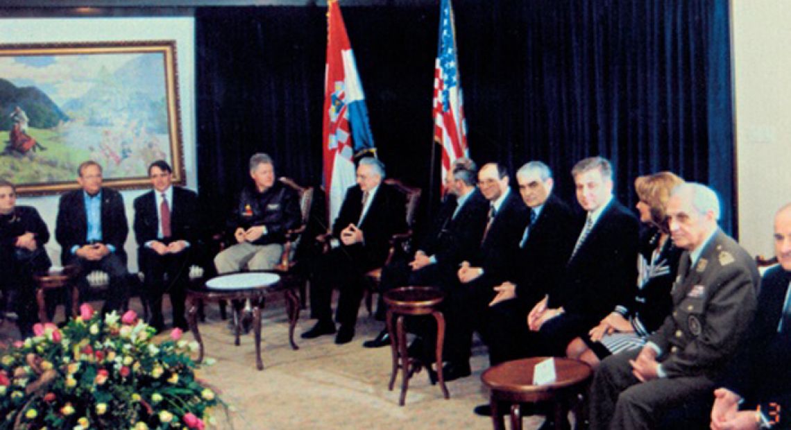 hdz-hr.jpg
