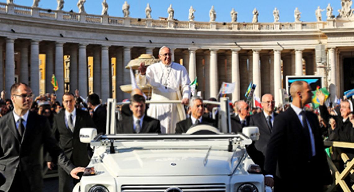 francis_vatikan3.jpg