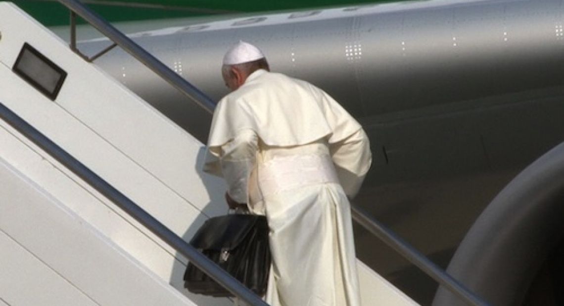 Pope_Francis_odlazak.jpg
