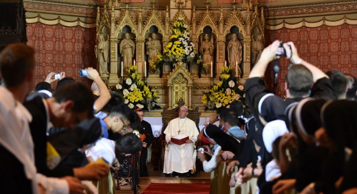 sarajevo-papa-katedrala.jpg