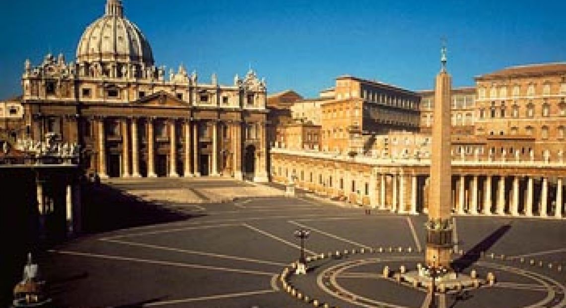 Vatikan_bez3.jpg