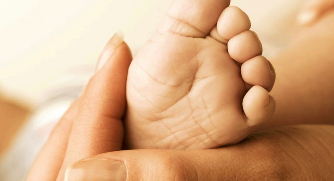 handandfoot.jpg
