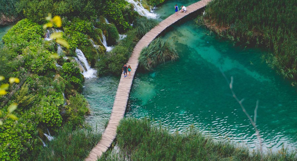 plitvice-1031159_1280.jpg