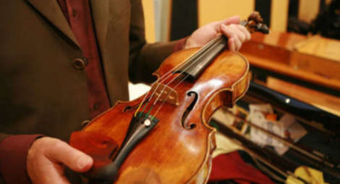 Carrodus-Guarneri.jpg