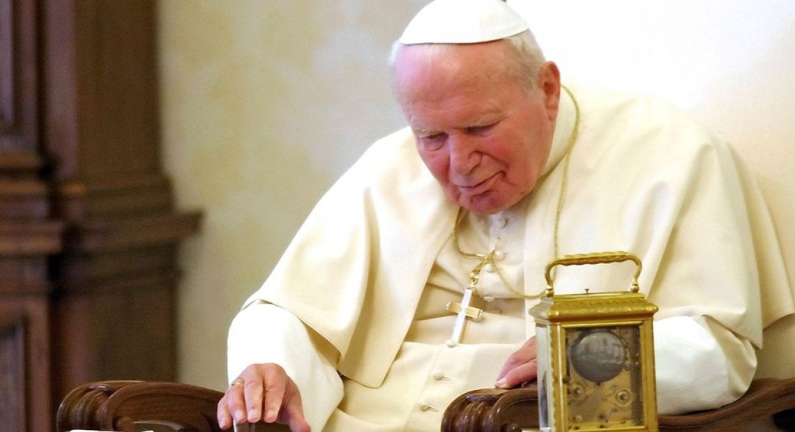 pope-john-paul-saint.jpg