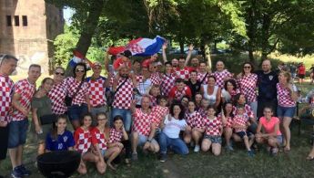 36889838_1713814022059885_156912515580690432_n