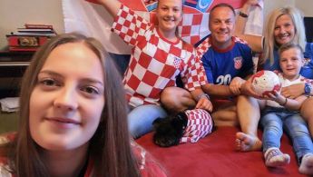 36756874_1886974861326070_8210273927008616448_n