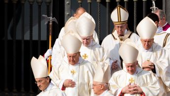 20181014_Holy-Mass-and-Canonizations_Daniel-Ibanez_14