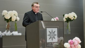 Dana-HKSa-2019_Kardinal-Bozanic