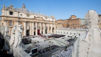 20181014_Holy-Mass-and-Canonizations_Daniel-Ibanez_20