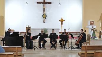 48948842063_7dc5fde3a6_c