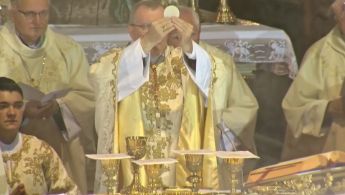 Untitlouiuiiouiouioiuo