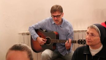 009 Pjevač Ivan Mikulić