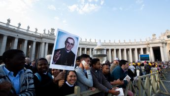 20181014_Holy-Mass-and-Canonizations_Daniel-Ibanez_1