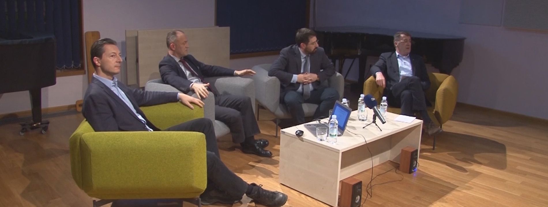 pepelnica-umjetnika-muza