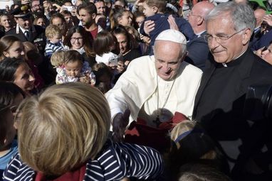papa_franjo4.jpg
