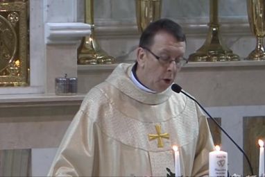 priest10n-5-web.jpg