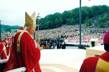 majka-bozja-bistricka-papa-ivan-pavao-drugi.jpg