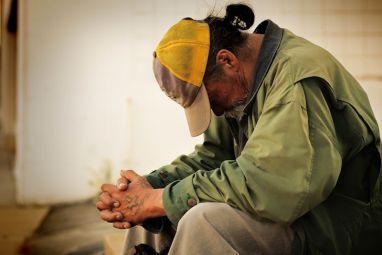homeless-man-poverty-pixabay-(1).jpg