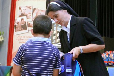 Caritas_prvasici_2015.jpg