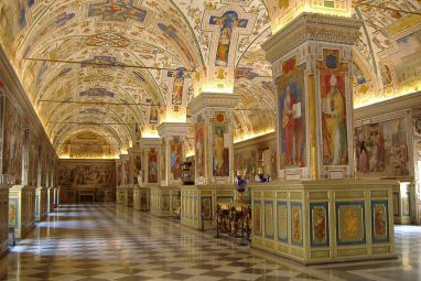 vatican_museum.jpg