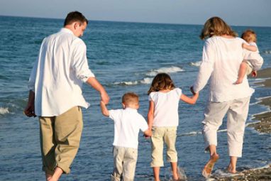 family-plaza3.jpg