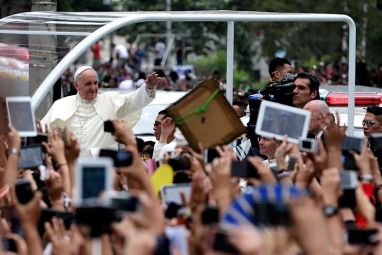 Pope-philippines-p_3167284k.jpg