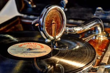 gramofon.jpg