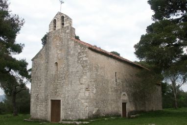 crkva-svetog-roka-rogovo.jpg