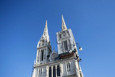 zagreb-cathedral-croatia.jpg