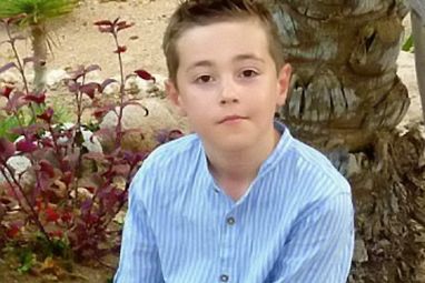 2564CAFC00000578-0-Generous_seven_year_old_donated_his_2_50_pocket_money_to_the_Son-m-11_1423224172642.jpg