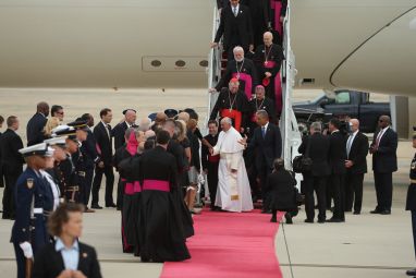 pope-arrieved.jpg