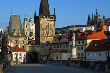 PRAG.jpg